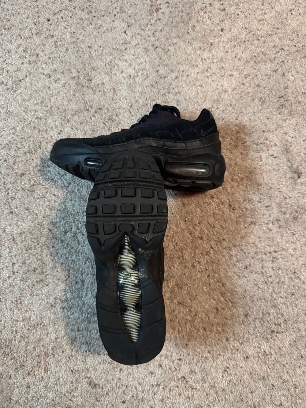 Nike Black Men's Air Max 95 Low-Top Sneakers